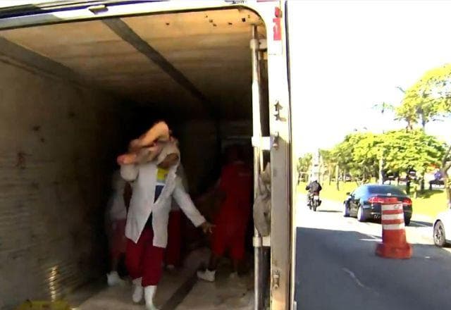 Caminhão tomba na Marginal Tietê e multas aplicadas na manhã desta 4ª serão anuladas - image